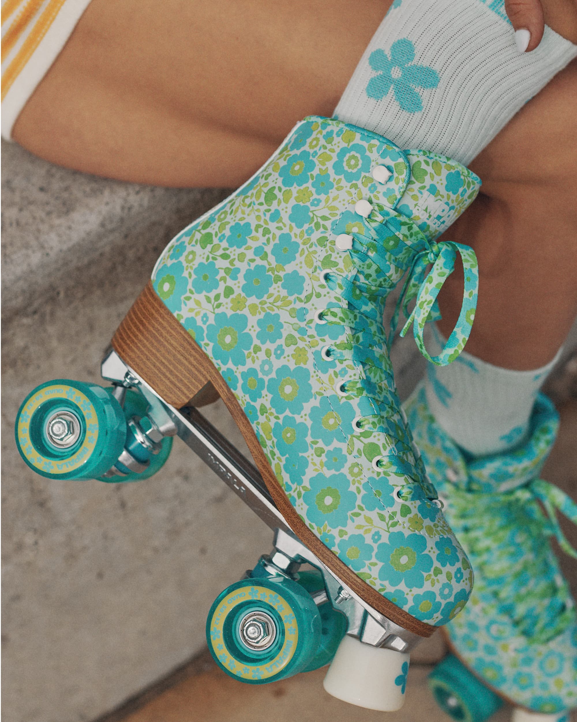 Impala Quad Skate - Ditsy Blue - Image 8